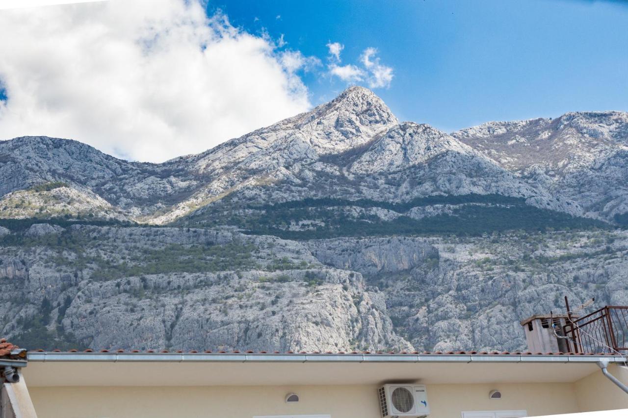 Apartman Petra Apartamento Makarska Exterior foto